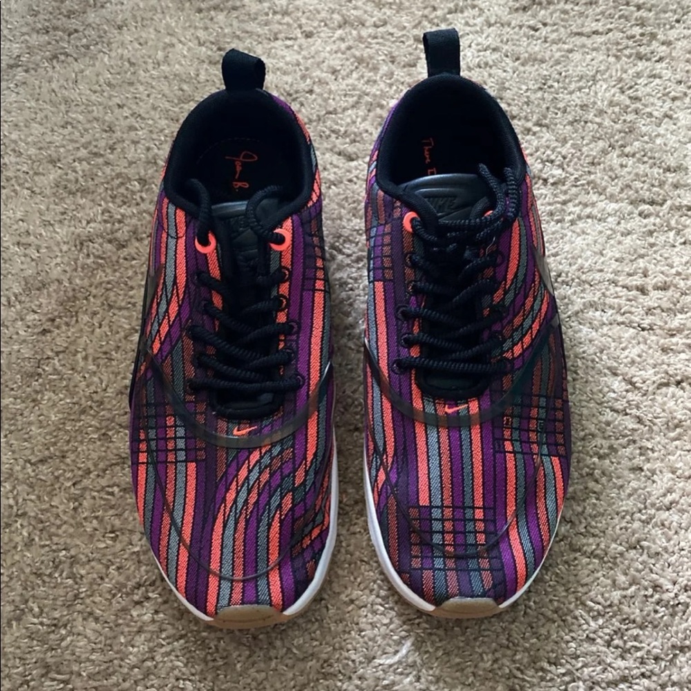 Nike shoes